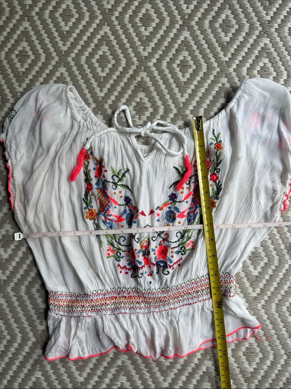 Shrinking Violet White Peasant Top with Multicolor Floral Embroidery - Picture 7 of 12